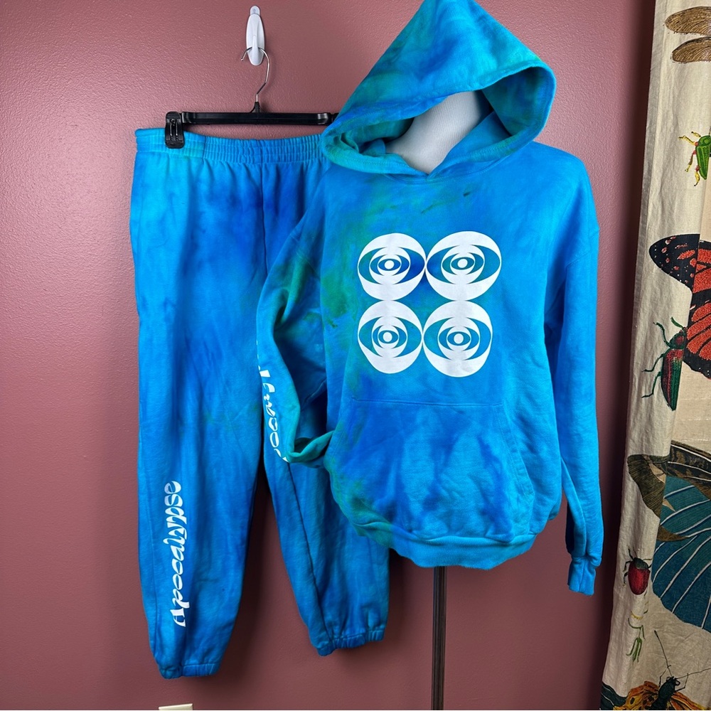Apocalypse blue tie dye hoodie sweatsuit set size small with kangaroo pocket